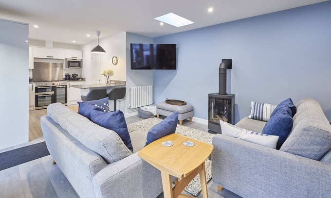 Berwick-upon-Tweed Casa | Host & Stay | Harrow Bothy