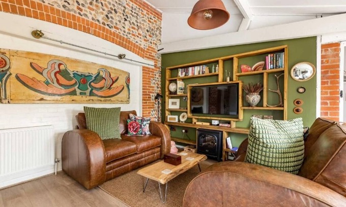 Happisburgh Cabaña | Host & Stay | Nicholson Cottage