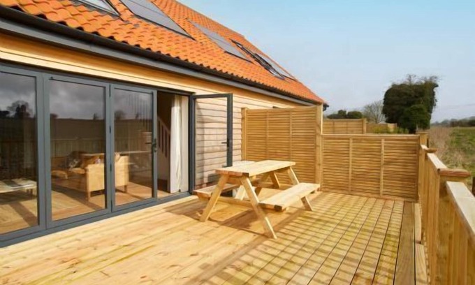 Castle Acre Casa | Host & Stay | Number Five, PigLets