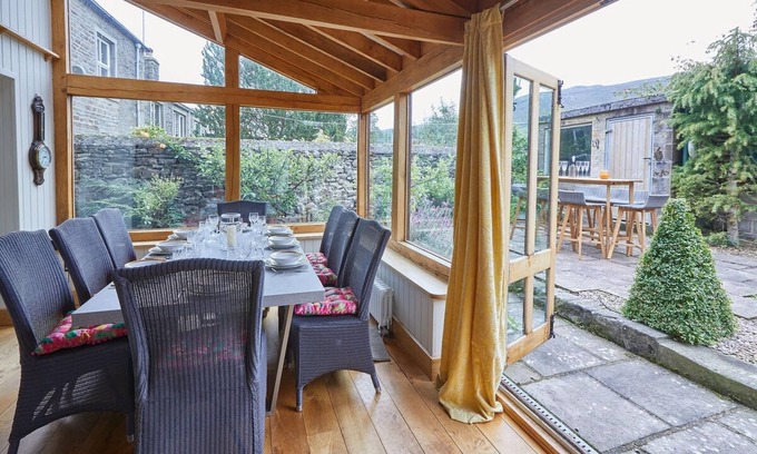 Burnsall Casa | Host Stay The Old Post Office