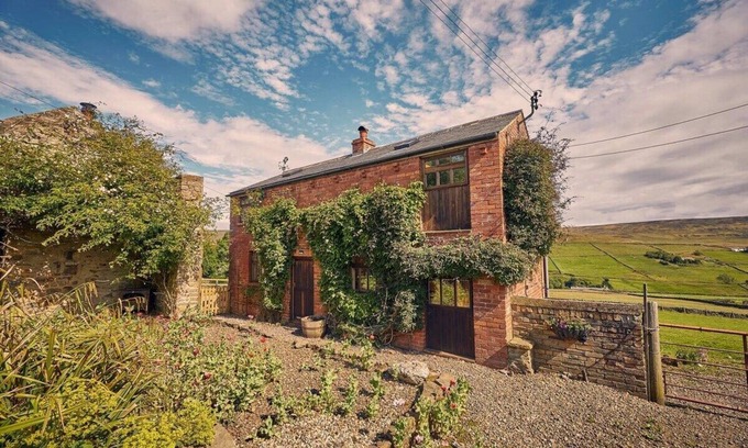 Rookhope Casa | Host & Stay | The Red Brick Barn