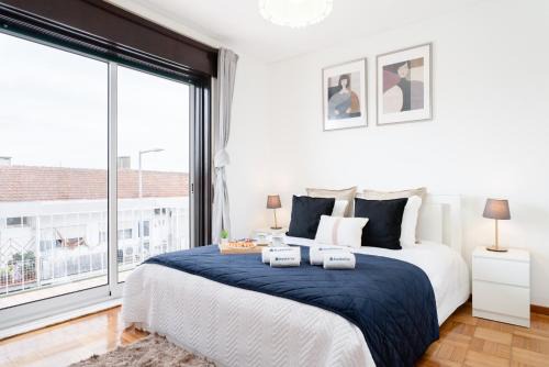 Mafamude Apartamento | Host Wise - Spacious Sunny House with terrace & BBQ