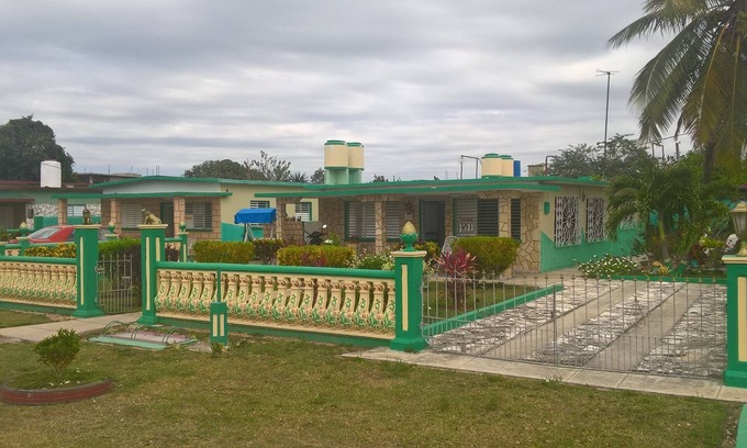 Municipality of Cienaga de Zapata Casa | Hostal Aida y Miguel