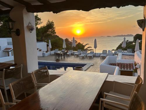 Sant Josep de sa Talaia Casa | Hostal Cala Moli
