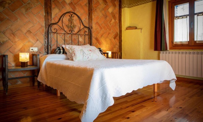 Ellar Casa | Hostal D'Éller