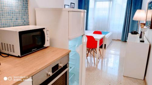 Badalona Apartamento | Hostal Estudios