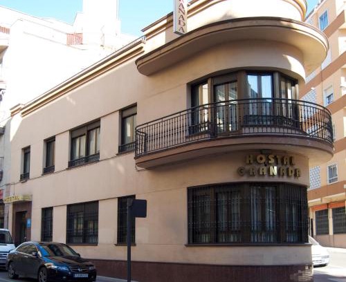 Oeste Casa | Hostal Granada