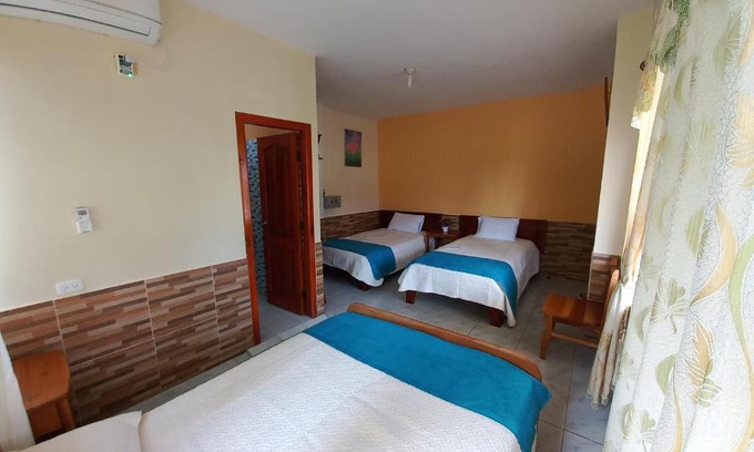 Puerto Villamil Casa | HOSTAL JANET STARLiNK