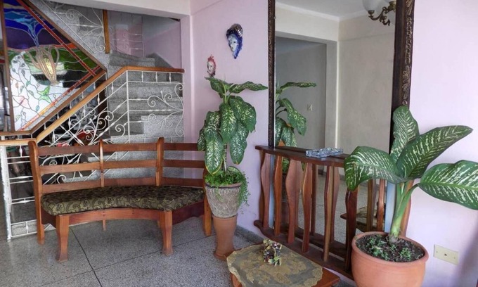 Santa Clara Casa | Hostal La Buena Mesa SANTA CLARA
