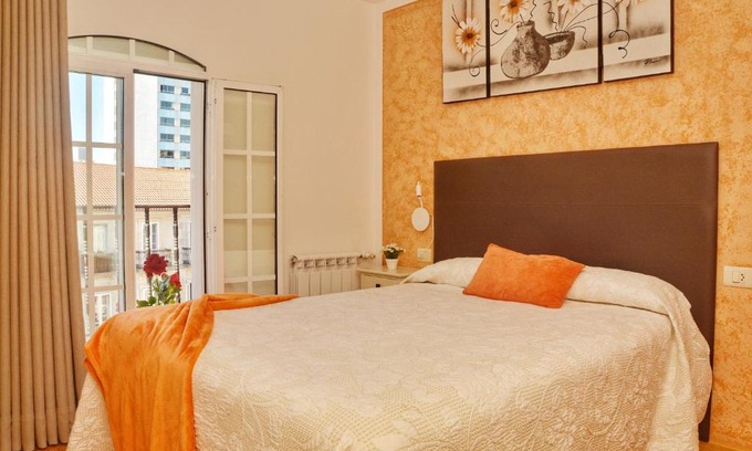 Casco Vello Casa | Hostal la Colegiata