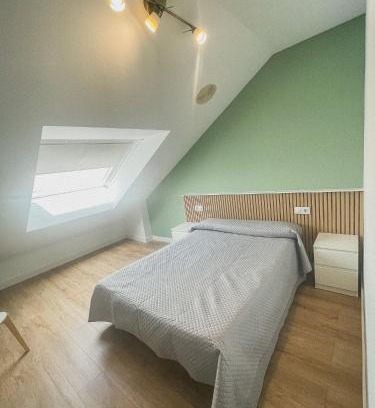Ferrol Casa | Hostal La Frontera