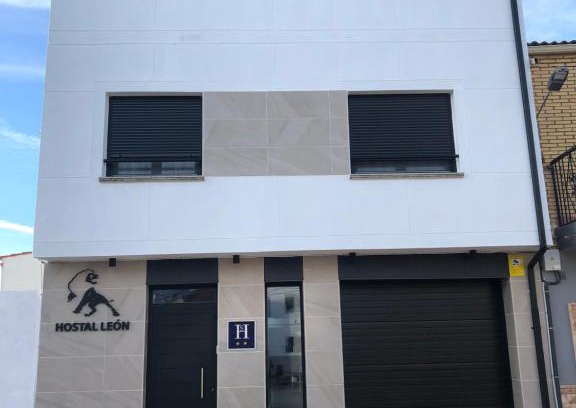 Torreorgaz Casa | Hostal León