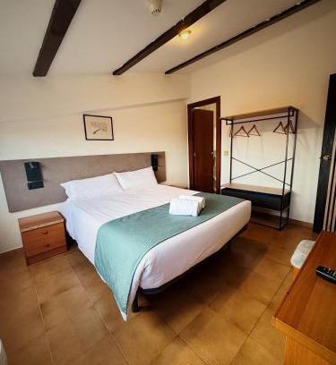 Funes Casa | Hostal Legaz