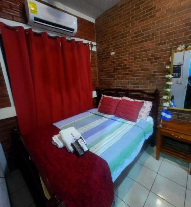 Leon Casa | Hostal Leyendas