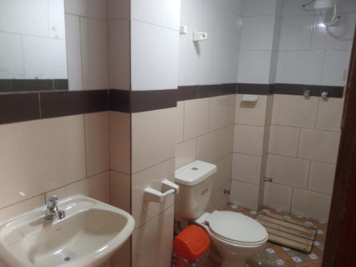 La Paz Casa | Hostal MARQUEZ