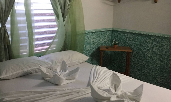 Municipality of Cienaga de Zapata Casa | Hostal Milena y Adrian