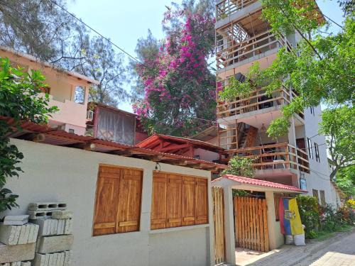Montañita Casa | Hostal Moai
