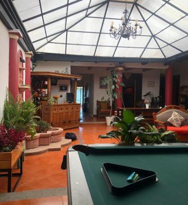 Barrio del Cerrillo Casa | Hostal Casa Gaia