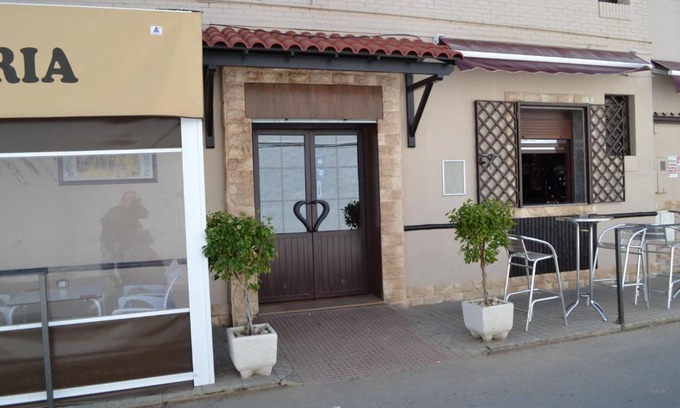 Paterna del Campo Casa | Hostal Pension La Ruta