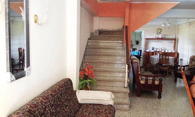 Santa Clara Casa | Hostal Roberto y Lidia SANTA CLARA