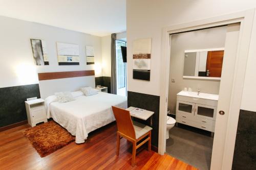 Gros Casa | Hostal San Sebastian Centro