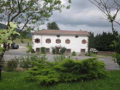 Baztan Casa | Hostal Venta San Blas