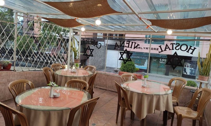 La Mariscal Hotel | Hostal Viena