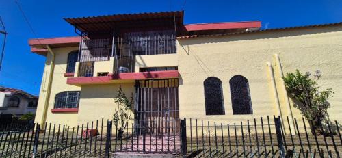 San Vicente Cama Y Desayuno | Hostal Zurgab