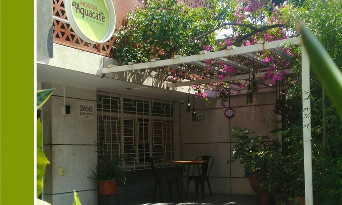 San Antonio Hostal | Hostal ∙ 8 huéspedes