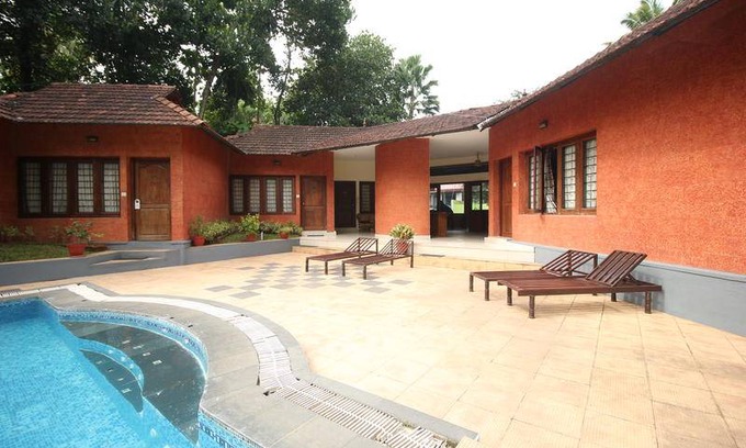 Varkala Hostal | Hostal ∙ 8 personas