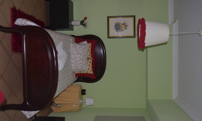 Sao Domingos de Rana Cabaña | Hostal Casa "A Portuguesa"