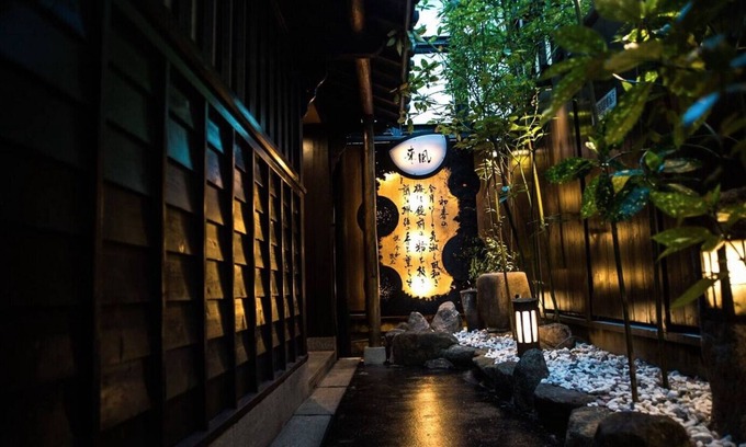Higashishinsaibashi Casa | Hostel Ko-fu