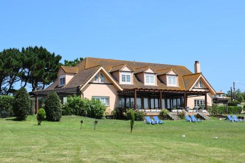 Loredo Casa | Hosteria De Langre