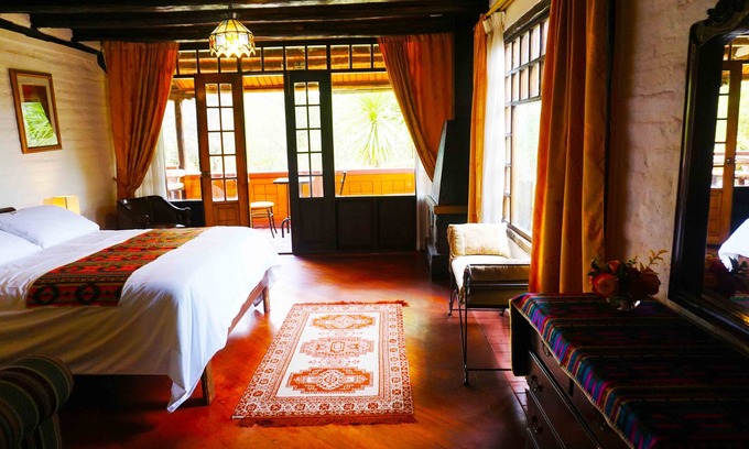 Tabacundo Hotel | Hosteria Hacienda San Luis
