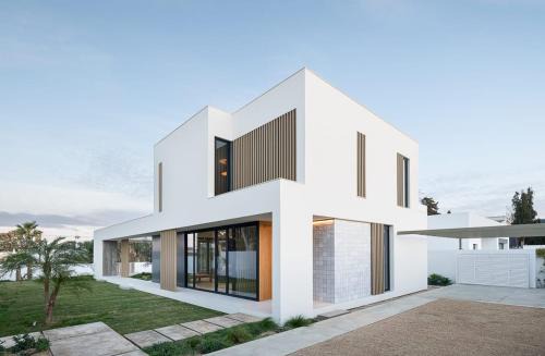 Sanlúcar de Barrameda Villa | Hostidy Villa Horacia Resort