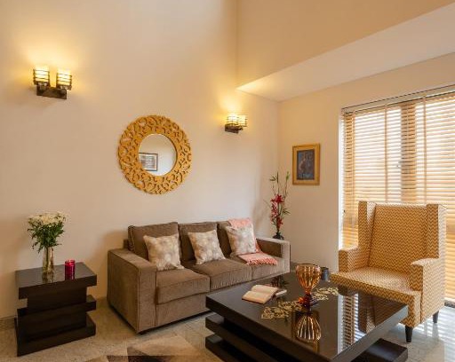 Sector 58 Apartamento | Hostie Enigma - luxury 2BR apt near Golf Course Road