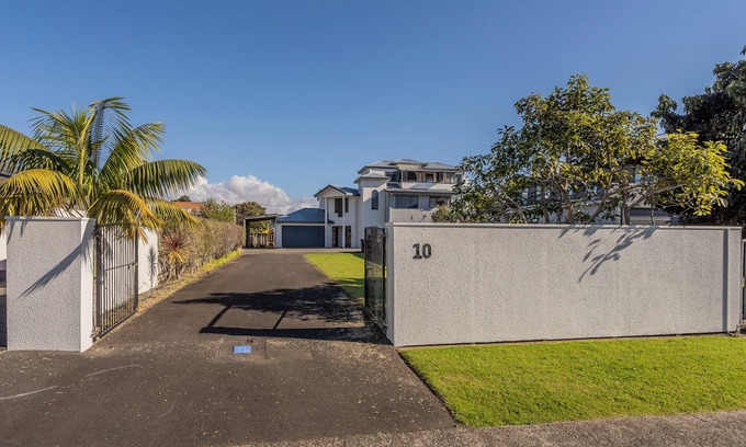 Whitianga Casa | Hosts on the Coast Buffalo Beach Escape