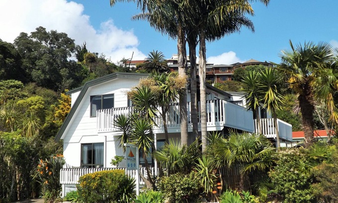 Tairua Casa | Hosts on the Coast Harbourview Tairua