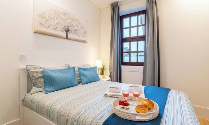 Guimaraes Apartamento | HostWise - Modern Comfort in City Center