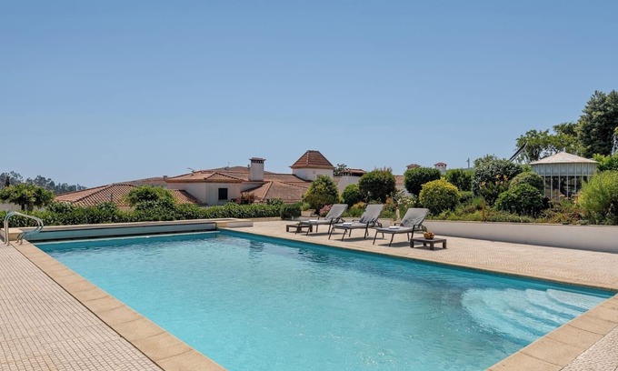 Paredes Casa | HostWise - Modern Comfort and Shared Pool in Paredes