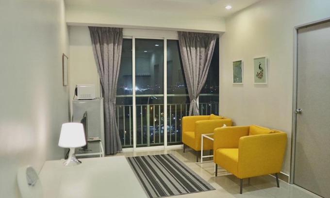 Seksyen 13 Apartamento | HOT! Niki Menara U2 - City Centre - Aeon Mall - WiFi Netflix - MSU