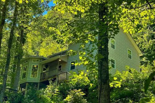 Hot Springs Casa | Hot Springs: 2 Cabins Waterfall & Mountain Views