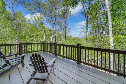 Franklin Casa | Hot Tub and Fire Pit Secluded Gem in Franklin