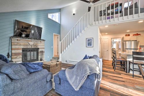 Tobyhanna Casa | Hot Tub, Fire Pit and Game Room Tobyhanna Home!
