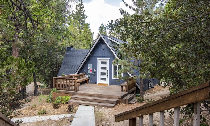 Pine Cove Casa | Hot Tub Hideaway