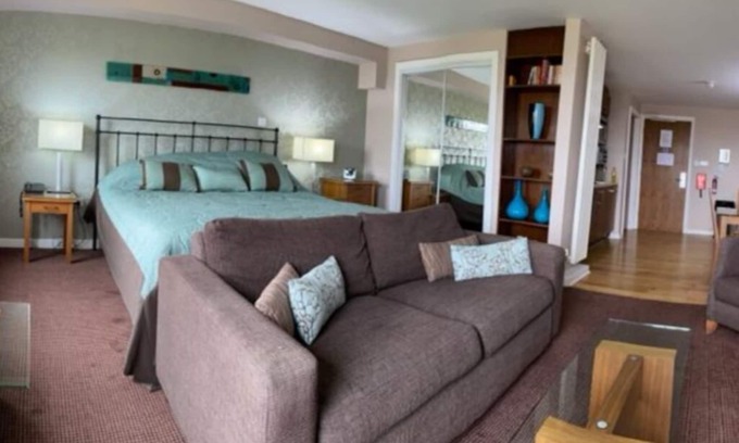 Penrith Apartamento | Estudio de lujo | Piscina Balcon | Grandes vistas | Pueblo de whitbarrow