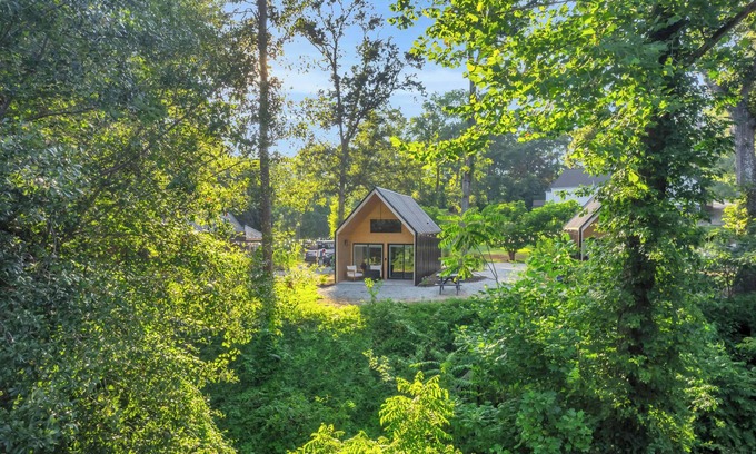 Greenville Cabina | Riverfront Cabin Retreat - 6 Minutes to Greenville