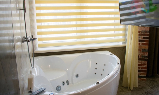 Frunzensky District Apartamento | Hot Tub VIP SMART ApartHotel
