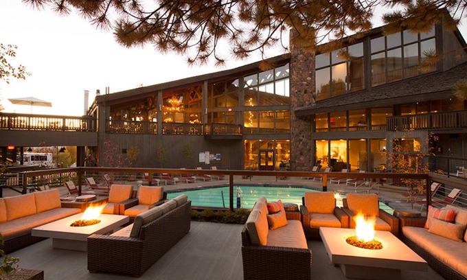Jackson Apartamento | Hot Tub. Western Suite with Balcony!