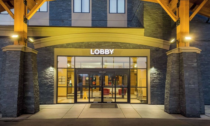 Calgary Hotel | Hotel 11, MOD A Sonesta Collection